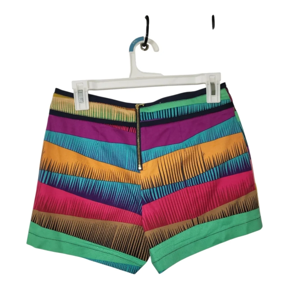💕Trina Turk Corbin Colorful Shorts Front Pockets Womens Size 2‎